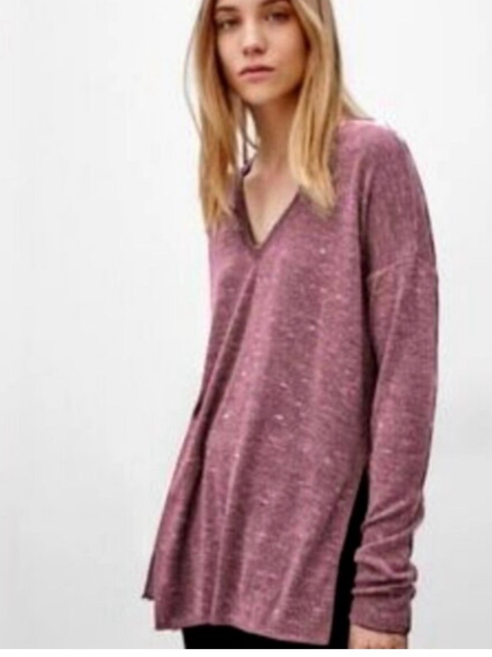 Aritzia Wilfred Sherbrooke Sweater V Neck Heathered Marled Berry Pink Sz L